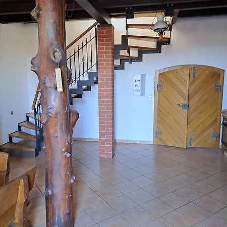 Vinny Sklep U Stryca Drkala Apartamento Brumovice